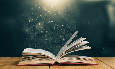 中国历史上在世界上最强大的时候、最屈辱的时候、最繁荣的时候分别是哪个朝代