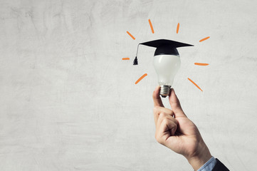 古诗不识庐山真面目的下一句是什么