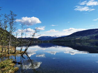 人类幼崽在护食的时候有多可爱呢？