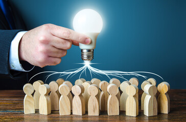 古诗不识庐山真面目的下一句是什么